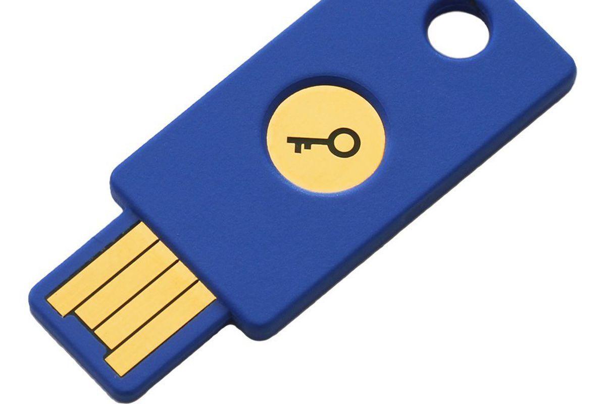 Электронный ключ. Ключи безопасности fido2. Yubico ключ. • USB-ключи (USB-token);. Токен.